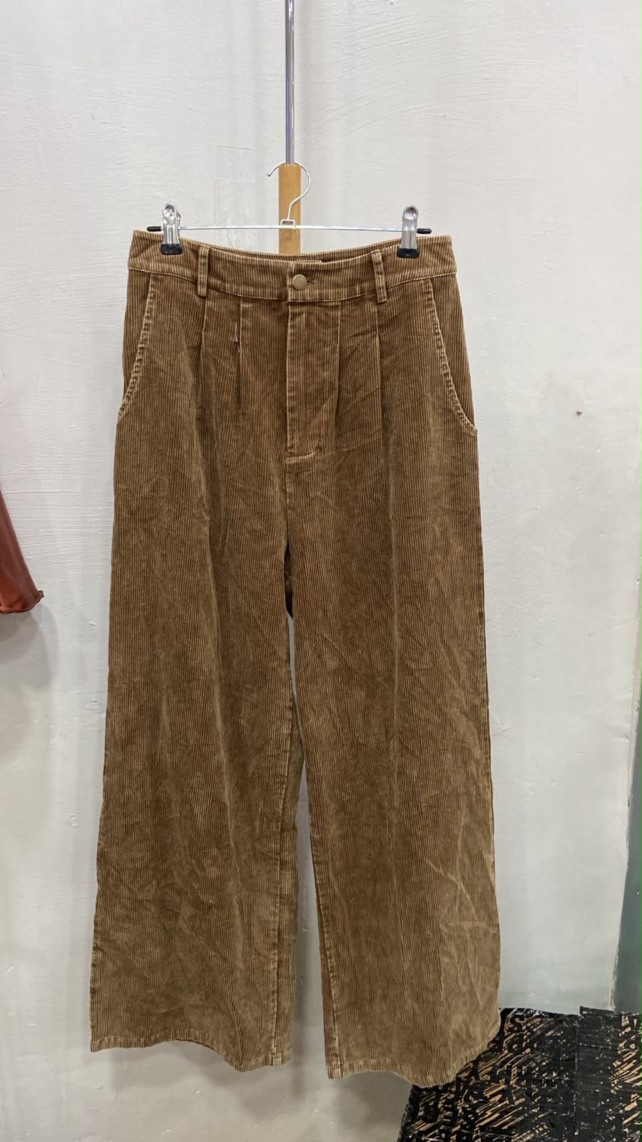 Brown Wide-Leg Corduroy Trousers with Pleats