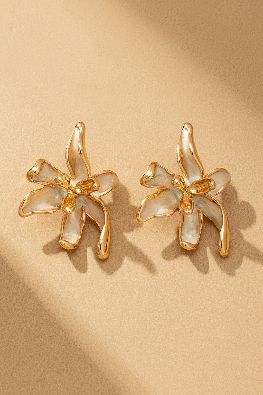 Elegant Floral Enamel Statement Stud Earrings for Women