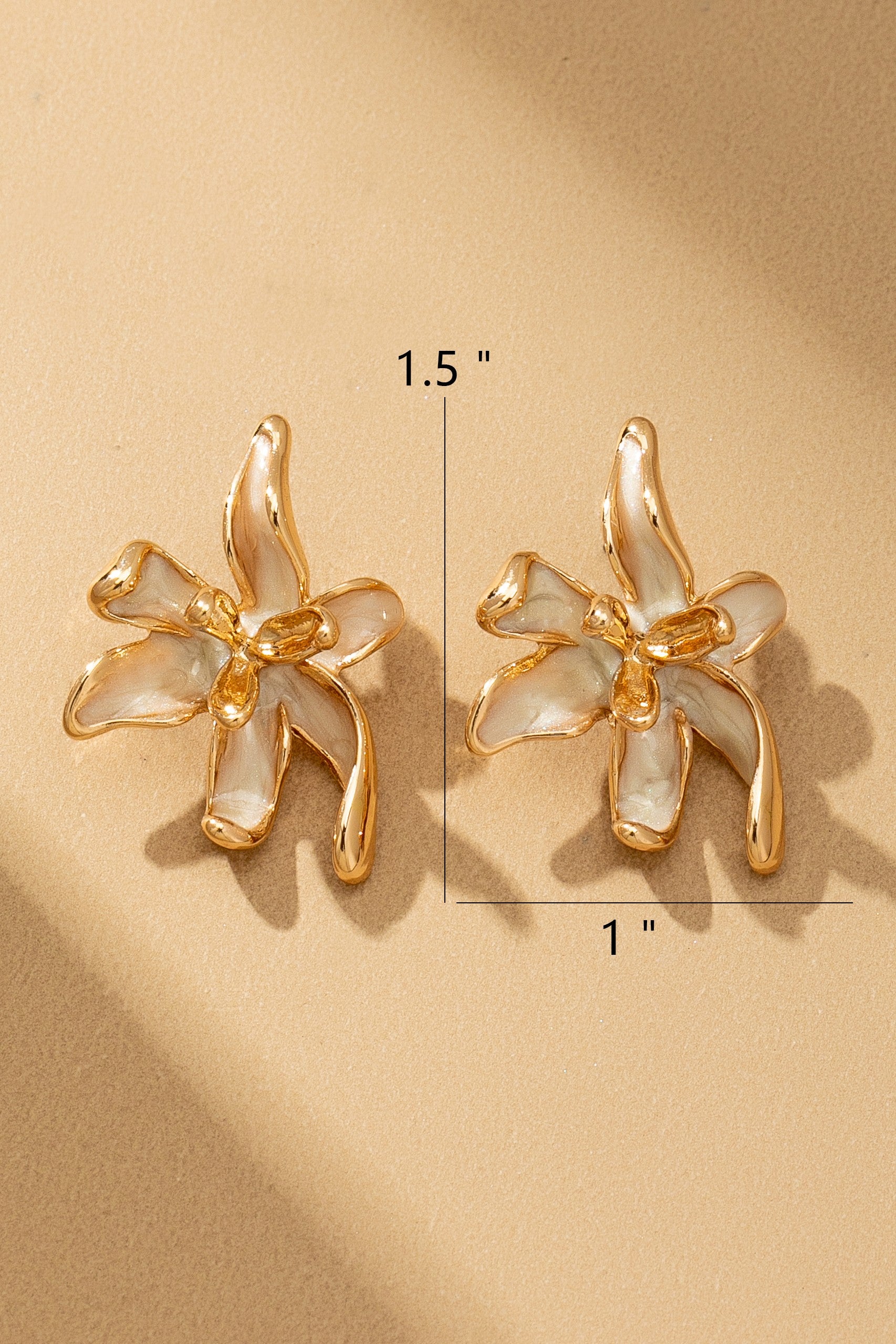 Elegant Floral Enamel Statement Stud Earrings for Women