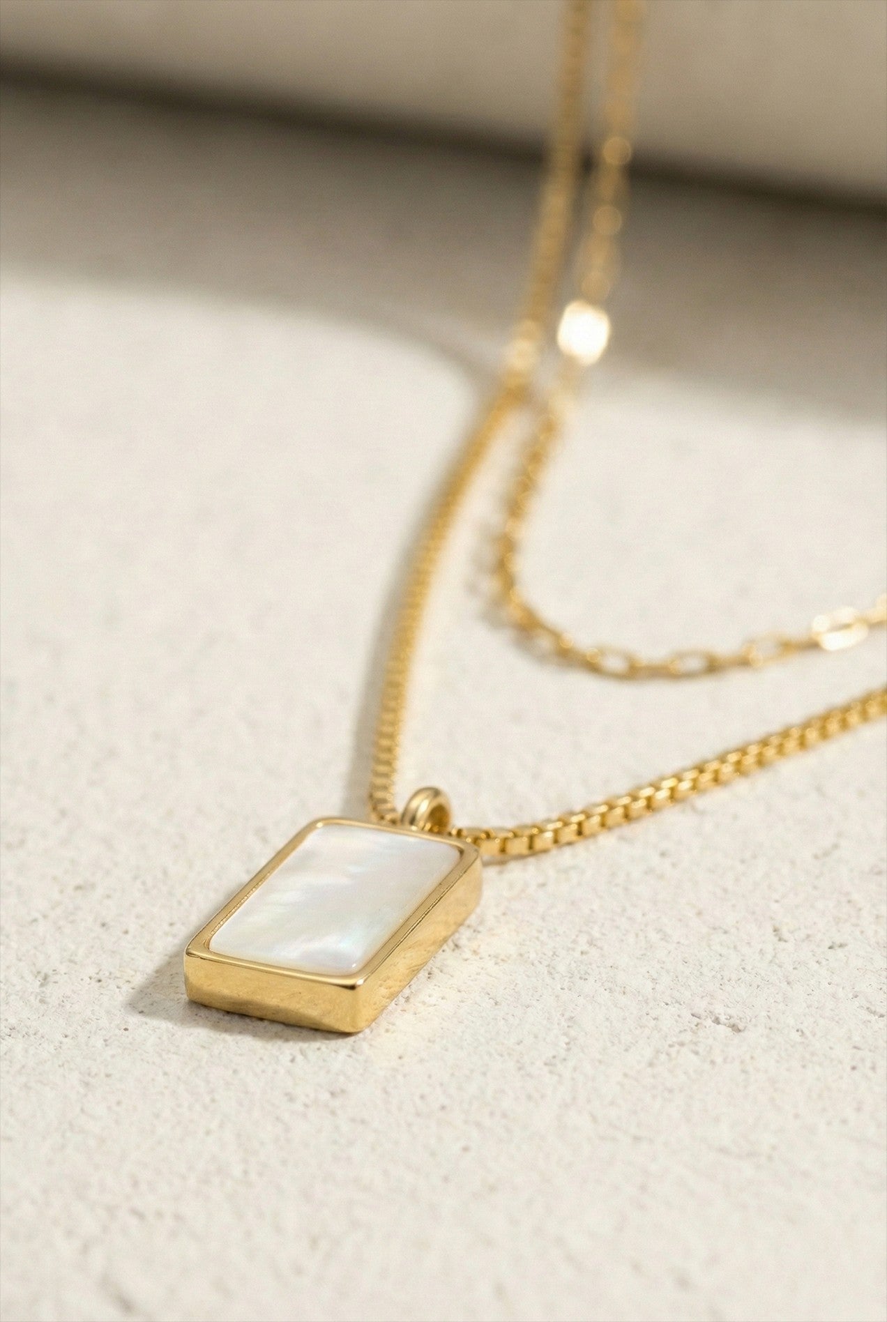 TikTok Viral! ✨ Delicate Brass Box Chain Mop Pendant Necklace | Shiny Gold Plated | Perfect Gift for Her