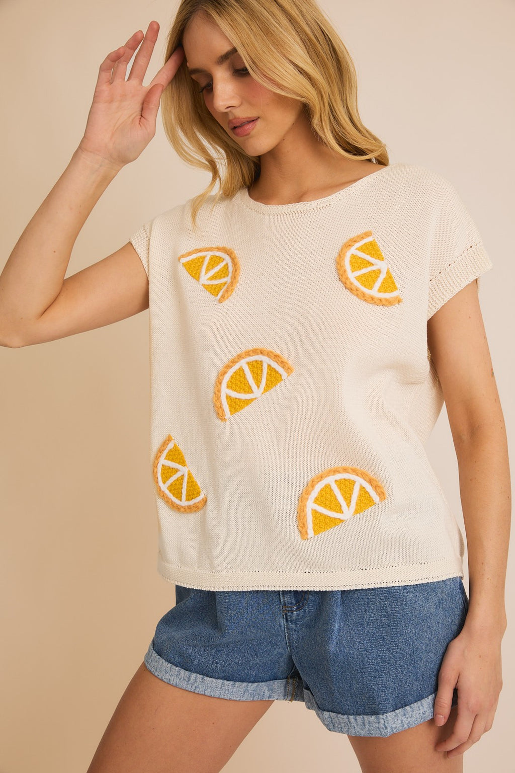 Round Neck Sleeveless Orange Patch Knit Top