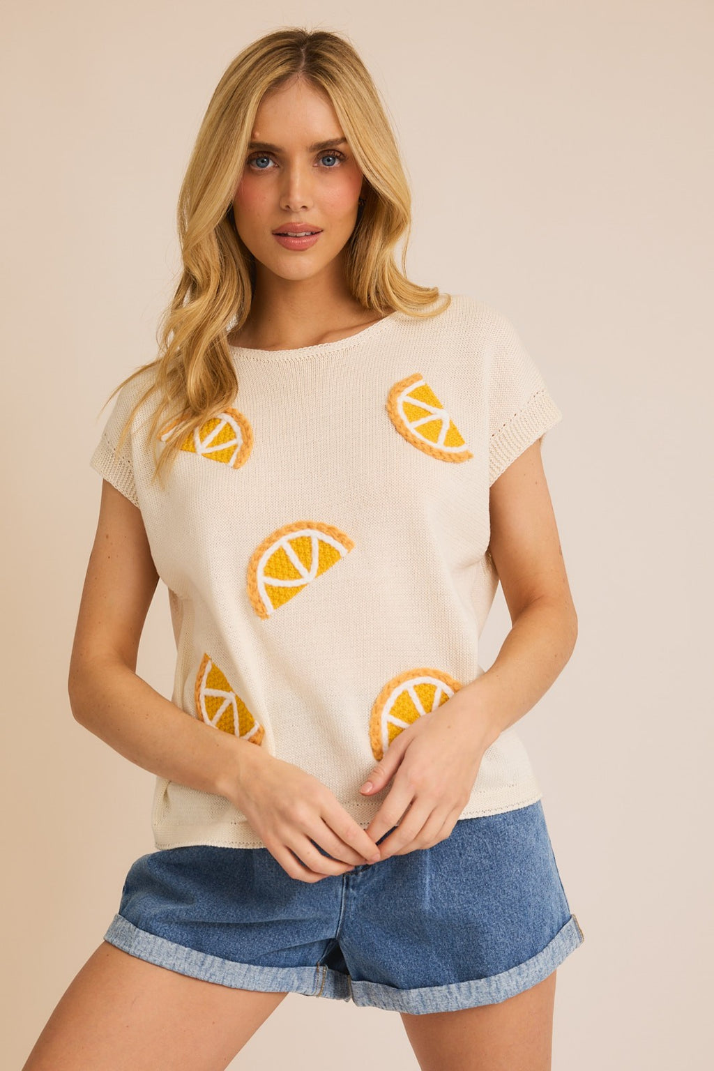 Round Neck Sleeveless Orange Patch Knit Top