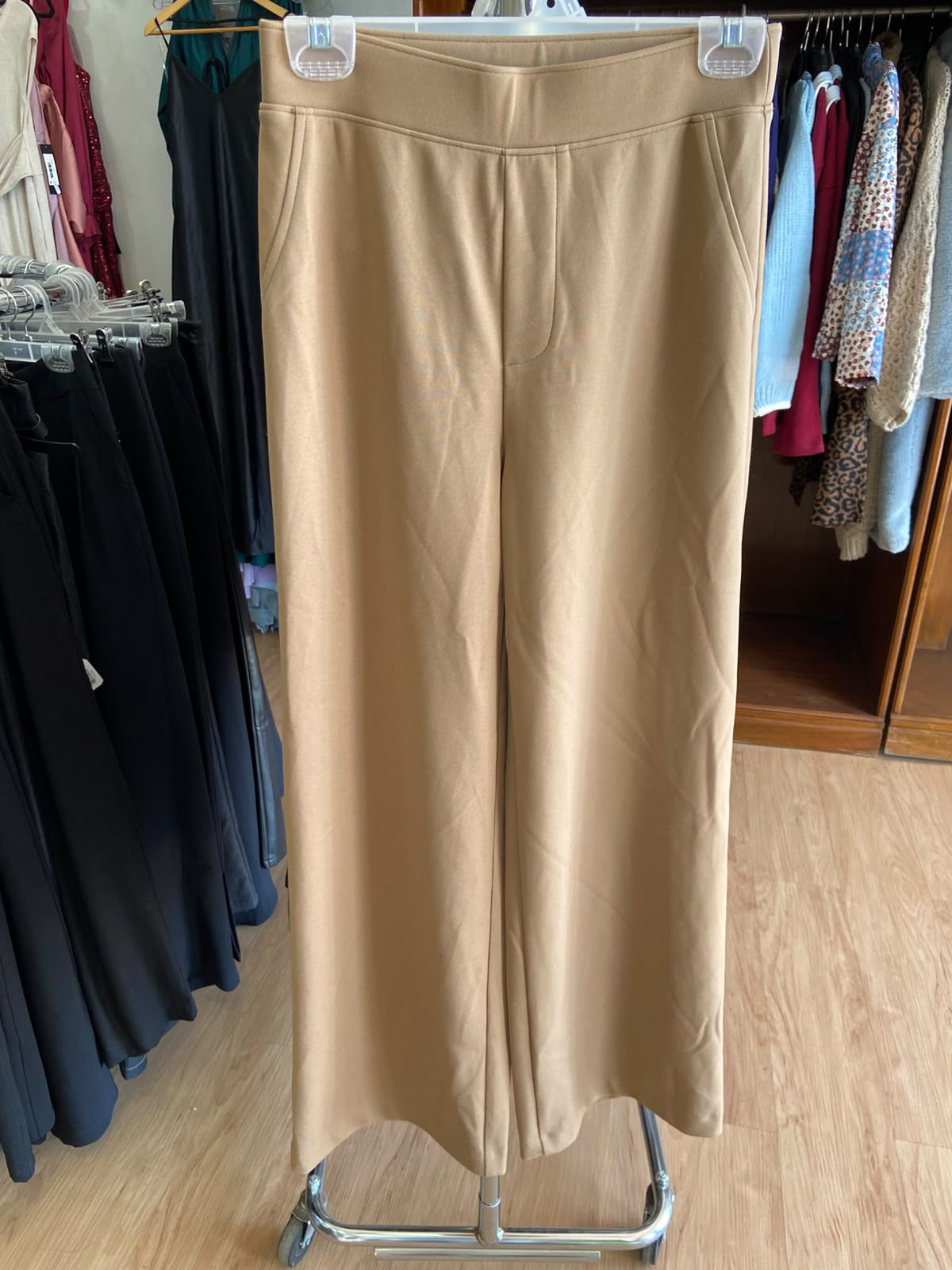 Beige Stretchable Wide-Leg Trousers with Smooth Texture