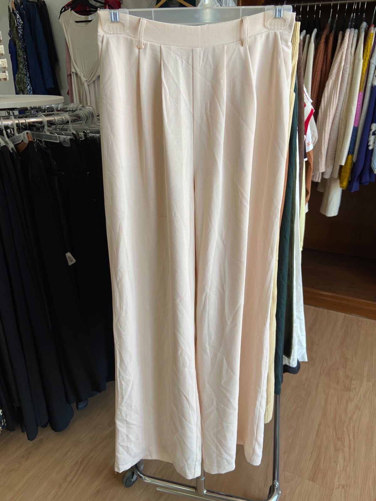 Cream Wide-Leg Trousers with Pleated Front