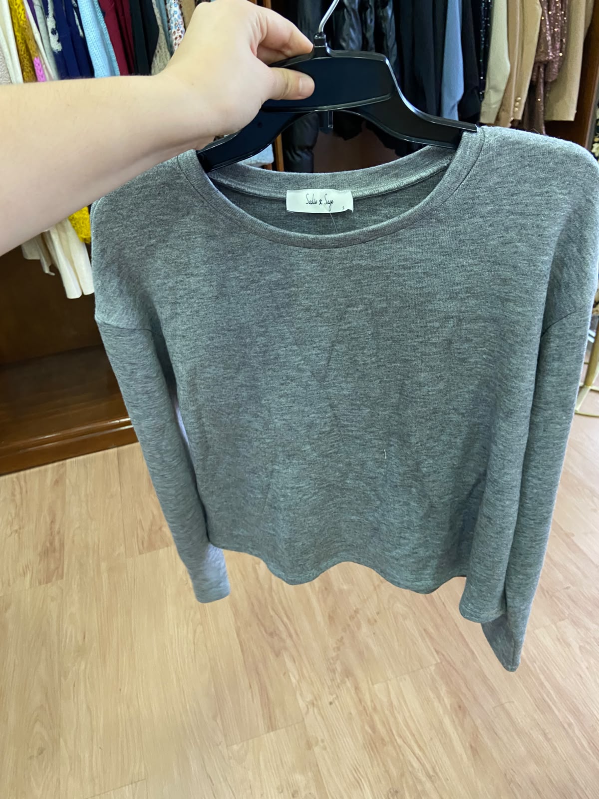 Gray Long Sleeve Crew Neck Sweater