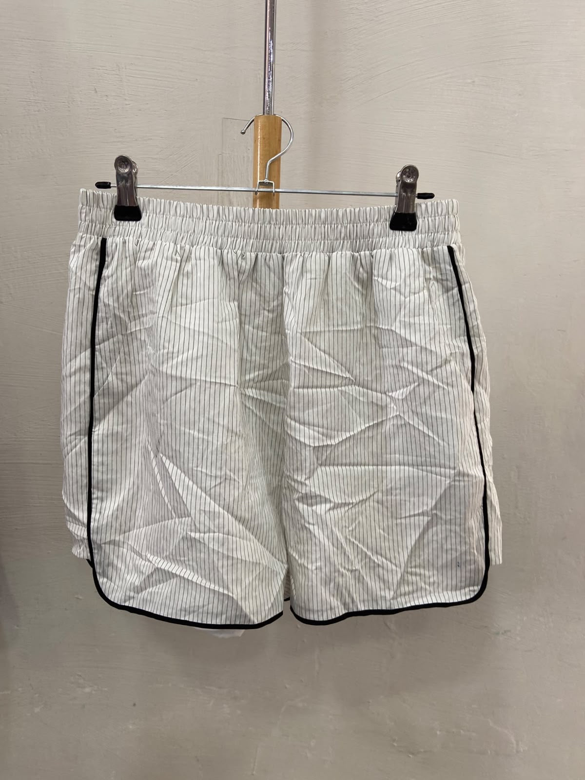 White Striped Relaxed Fit Shorts with Piping Detail