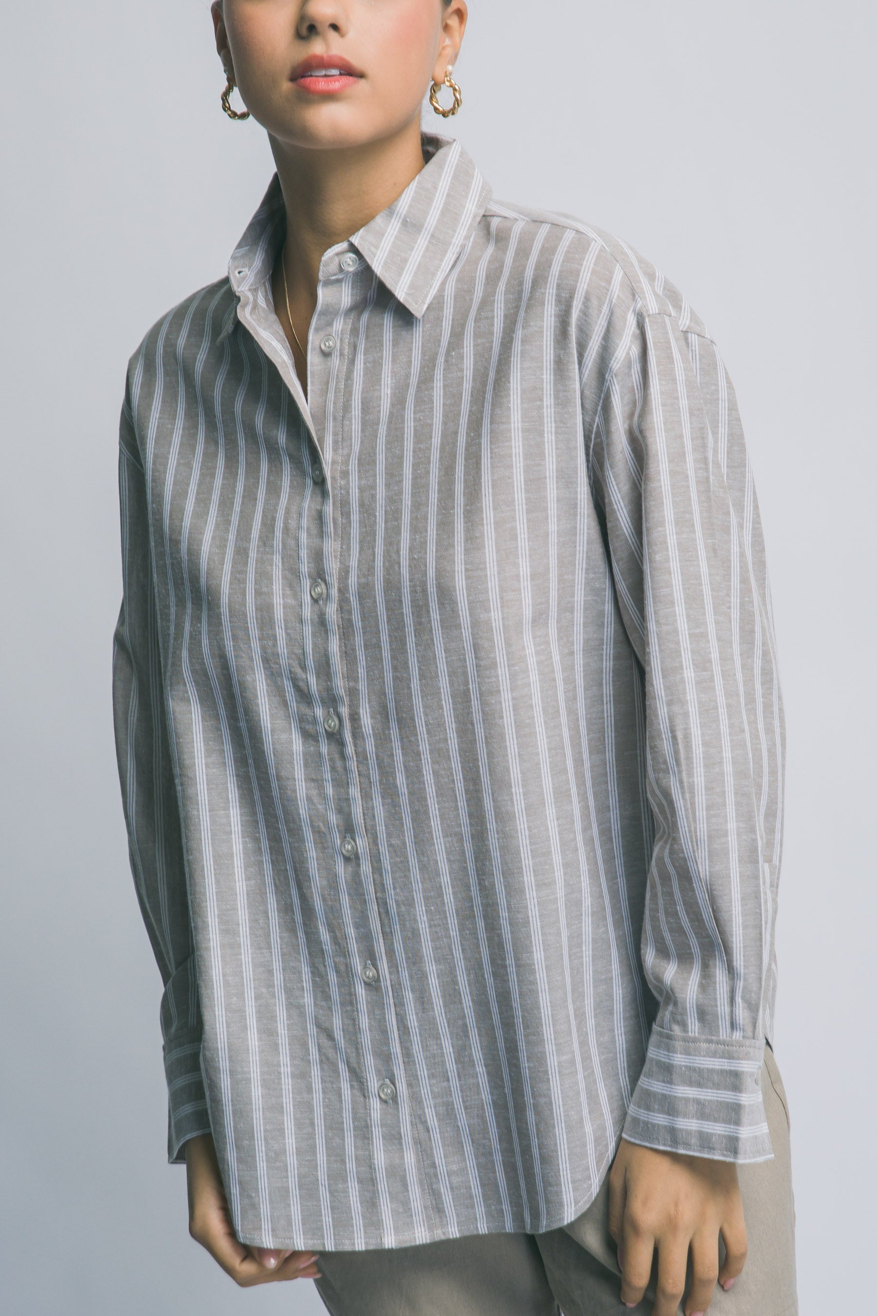 Camisa Oversized de Rayas Azules con Botones y Manga Larga para Mujer