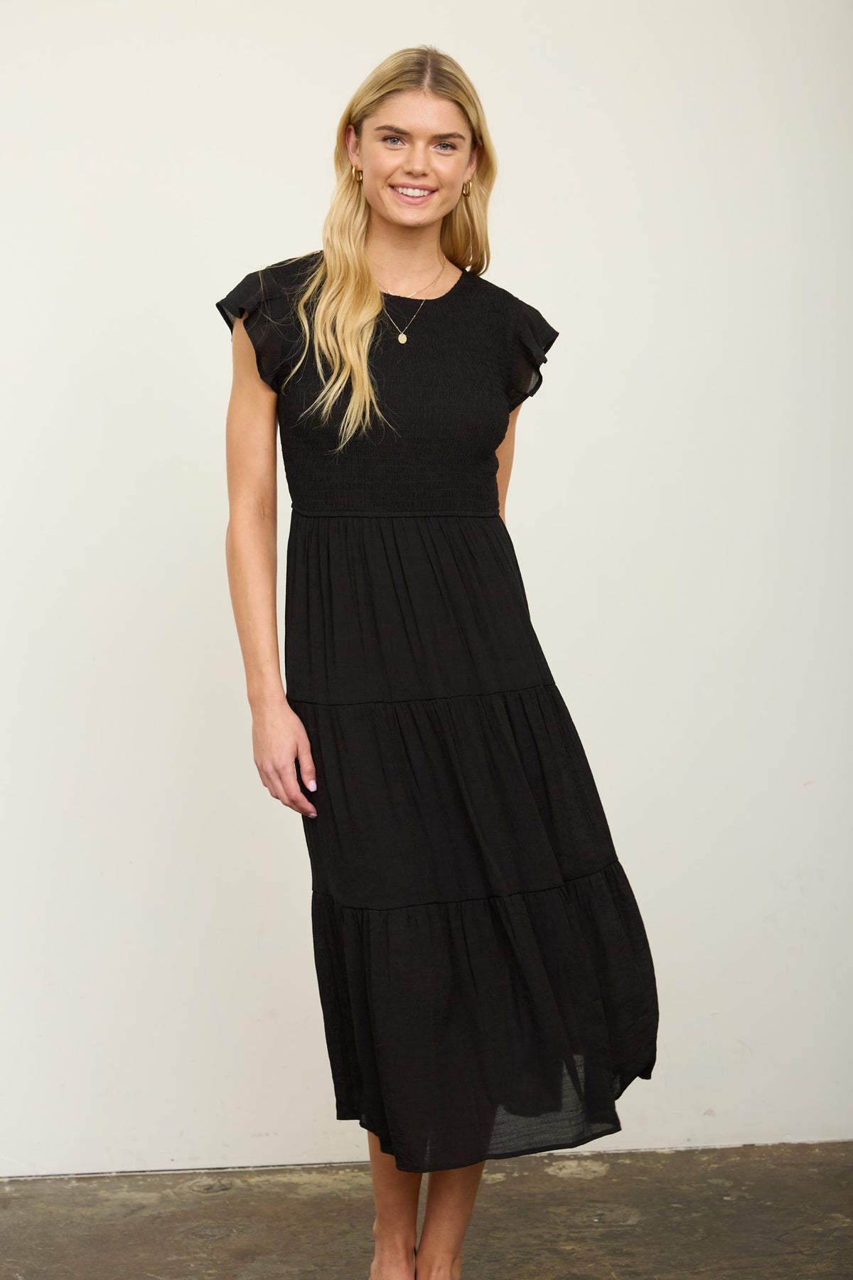 Women's Tiered Smocked Midi Dress - Short Sleeve Summer Casual Boho Dress, Lightweight Cotton Fit & Flare, Square Neckline for Vacation & Brunch