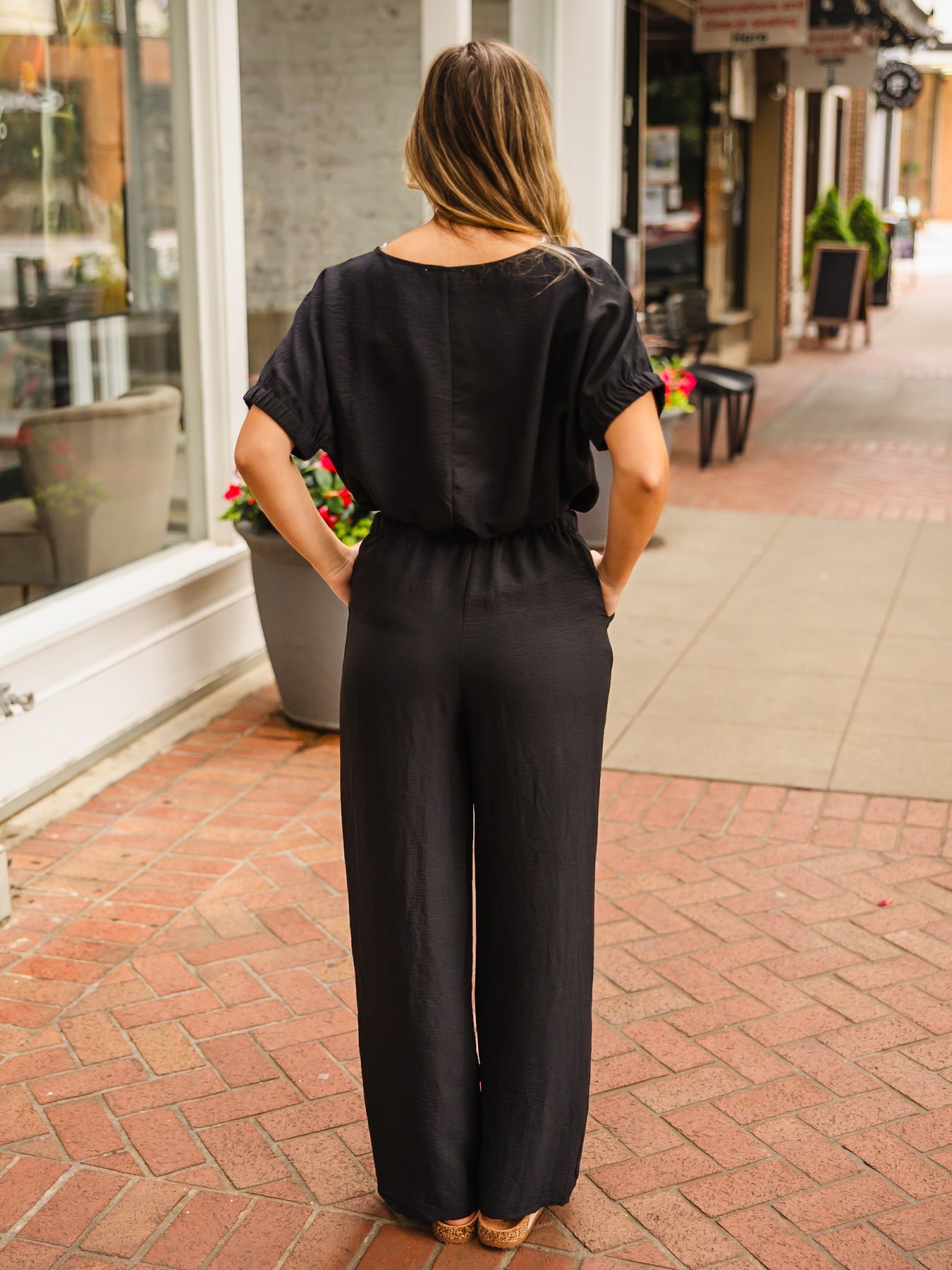 Black textured pants
