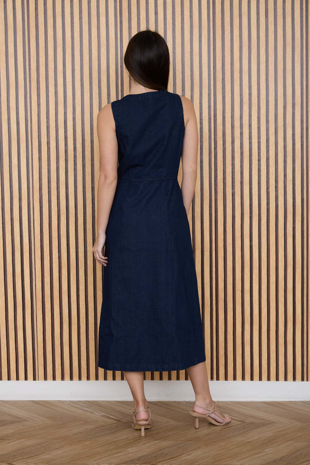 Women's Sleeveless Denim Midi Dress - Button Down Casual Summer Fit & Flare Jean Dress