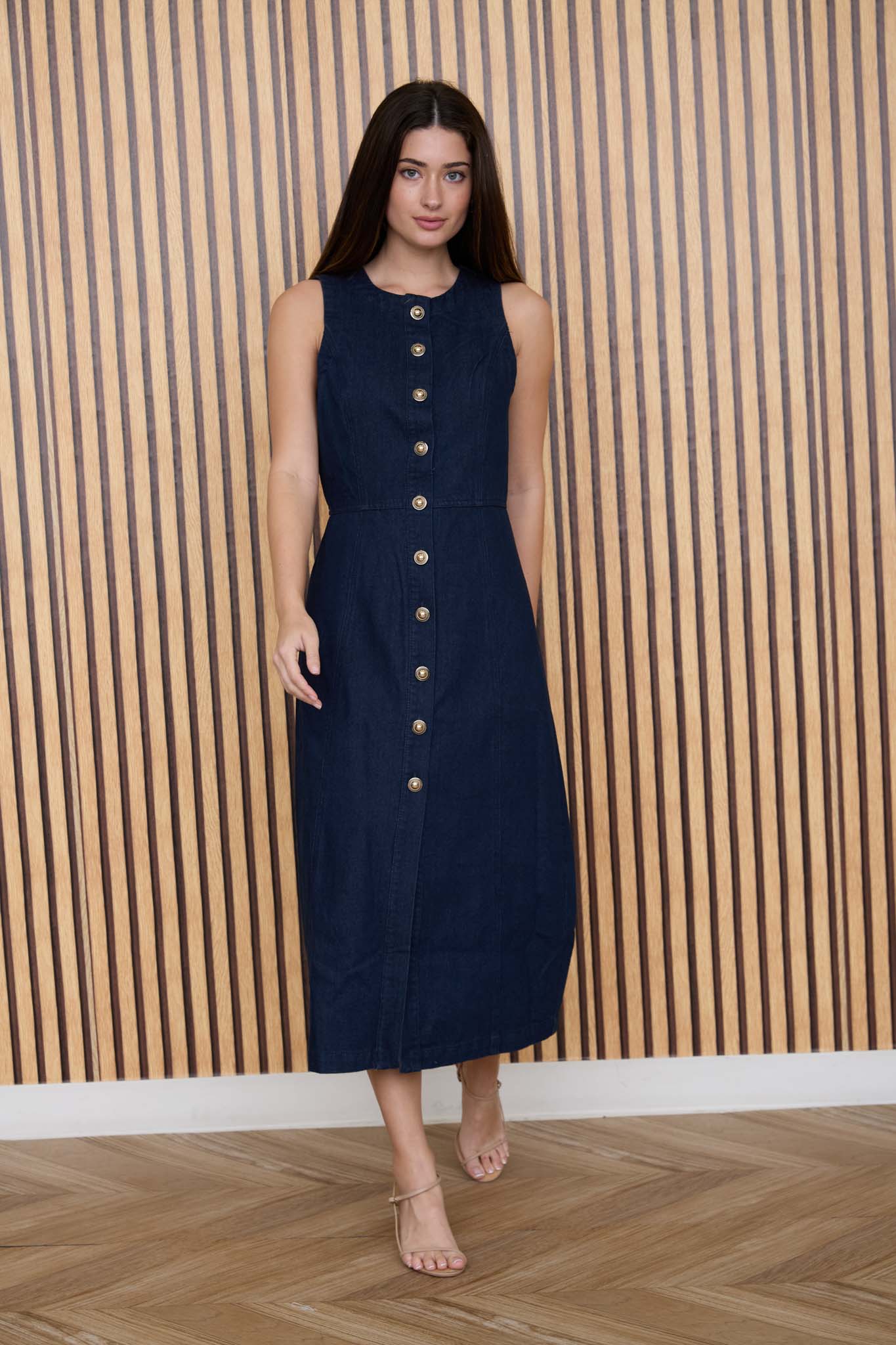 Women's Sleeveless Denim Midi Dress - Button Down Casual Summer Fit & Flare Jean Dress