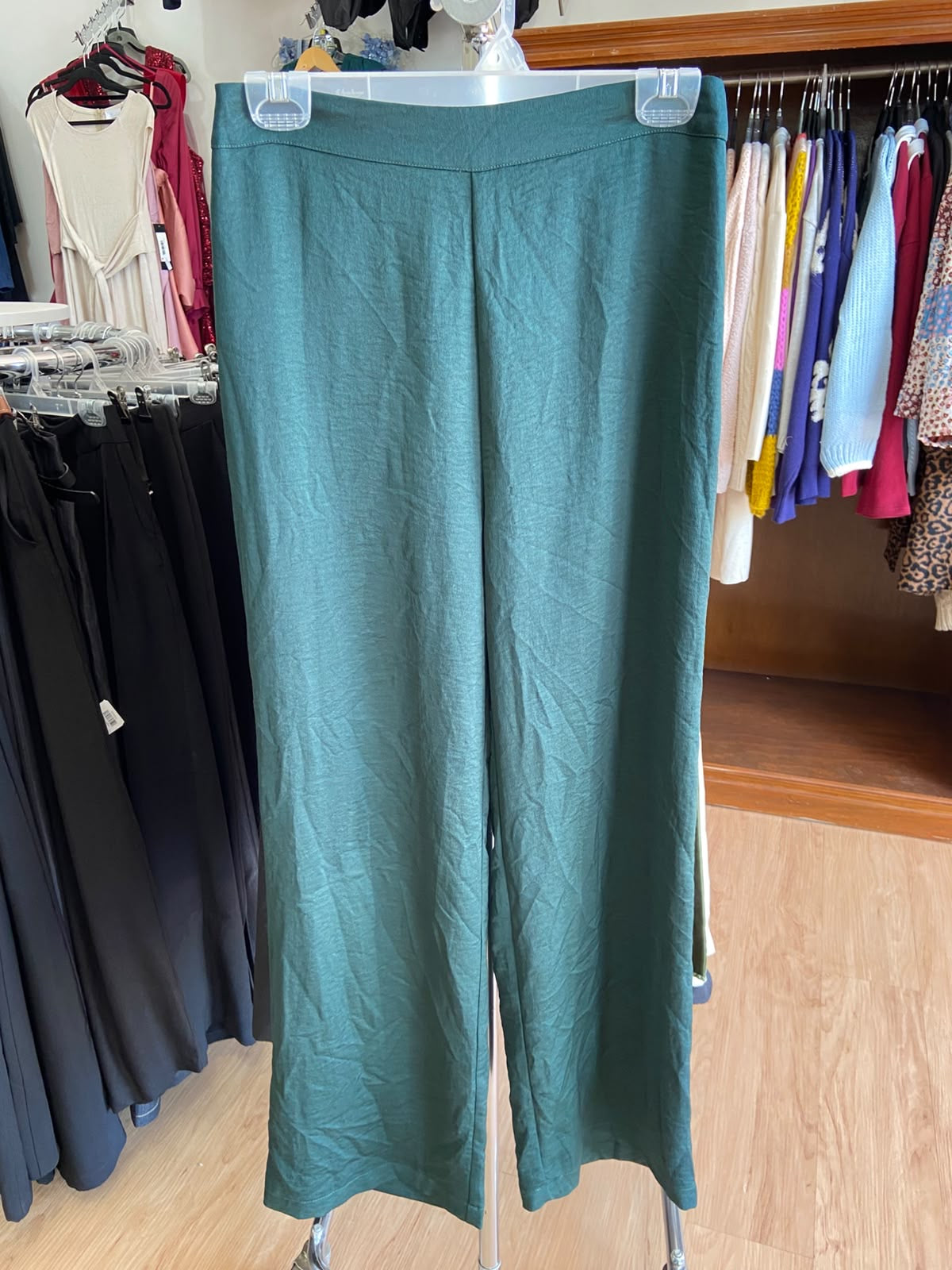 Green Wide-Leg Trousers with Relaxed Fit