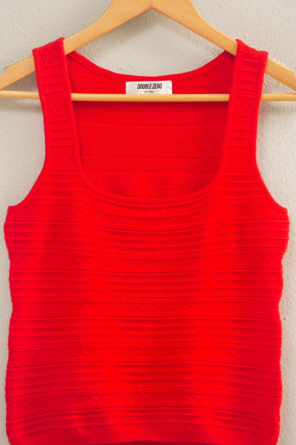 Women’s Red Textured Sleeveless Knit Top – Scoop Neck Fitted Tank Shirt