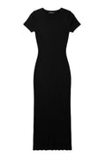 Yanet Collection Shop black ribbed maxi dress with short sleeves and a fitted silhouette.