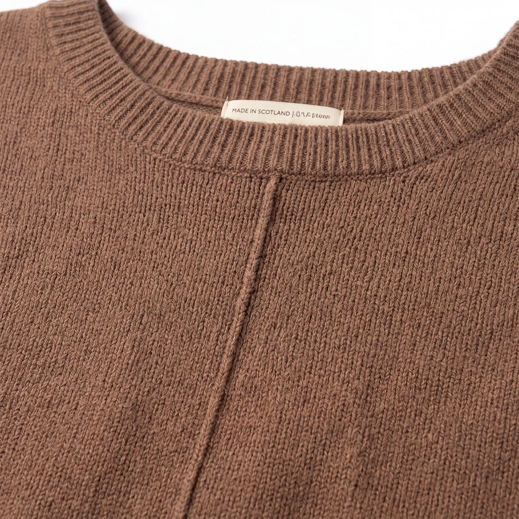 Yanet Collection Shop brown long sleeve sweater with a ribbed crew neckline and central seam detail